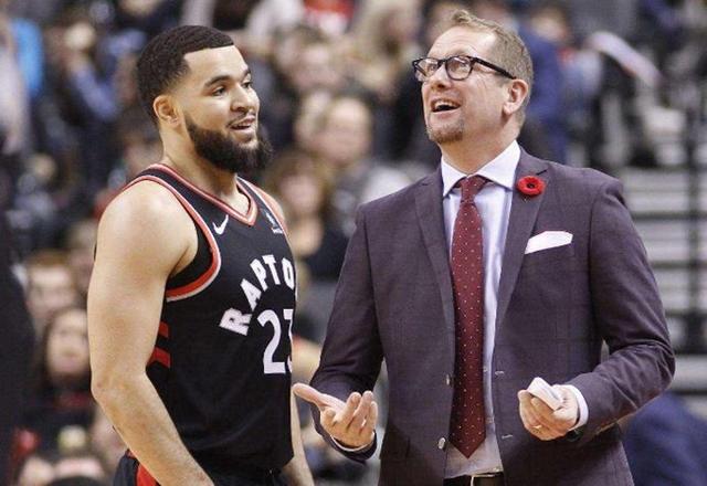 在此我们不 在此我们不