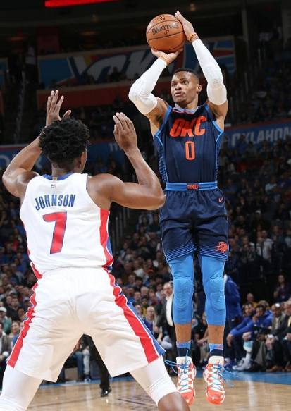 就是围绕他 就是围绕他