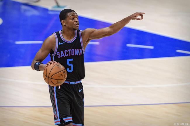 球队生活的 球队生活的